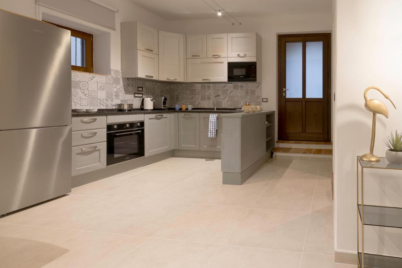Dolce Far Niente Apartment With Pool & Parking Passignano sul Trasimeno Exteriör bild