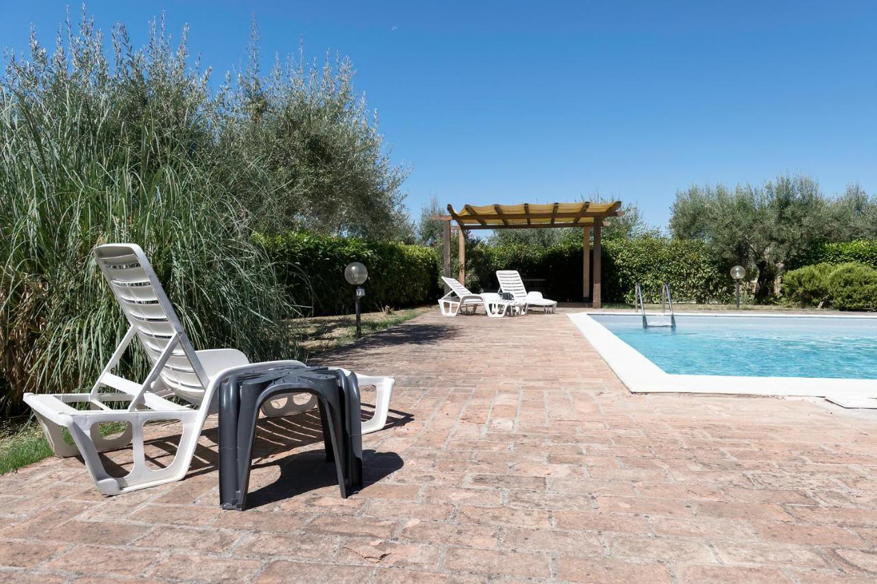 Dolce Far Niente Apartment With Pool & Parking Passignano sul Trasimeno Exteriör bild