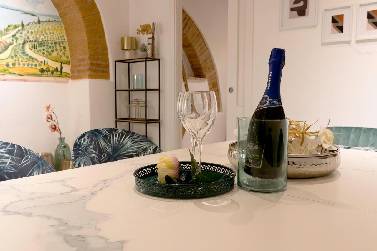 Dolce Far Niente Apartment With Pool & Parking Passignano sul Trasimeno Exteriör bild